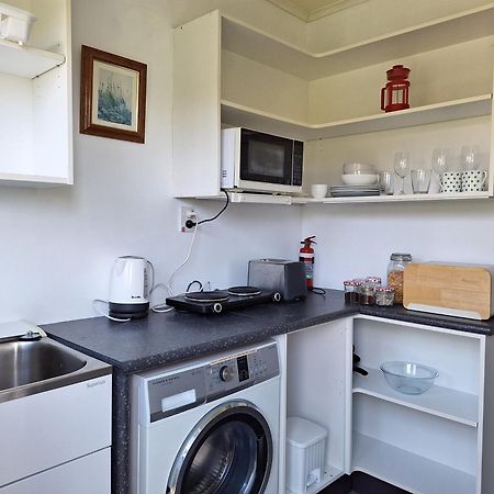 Peaceful Pukerua Bay Apartment Екстериор снимка