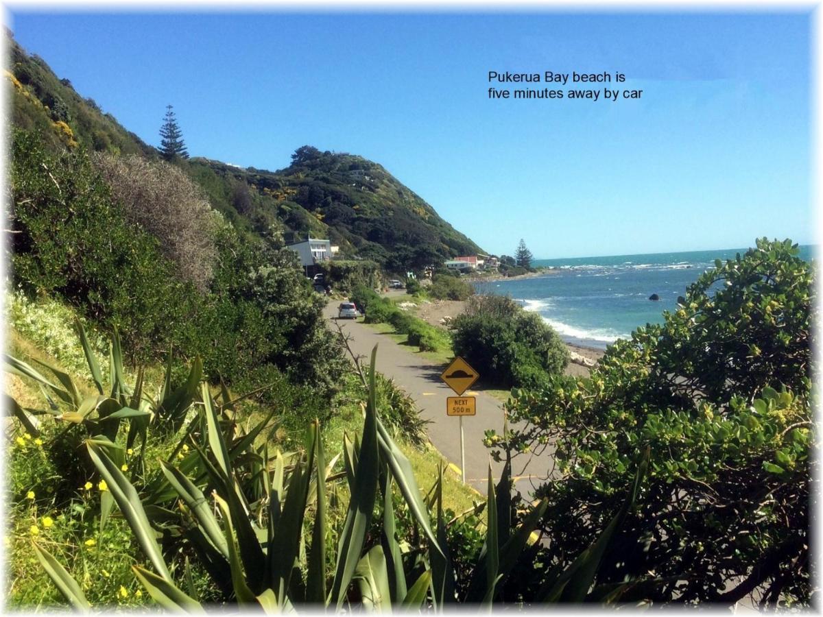 Peaceful Pukerua Bay Apartment Екстериор снимка