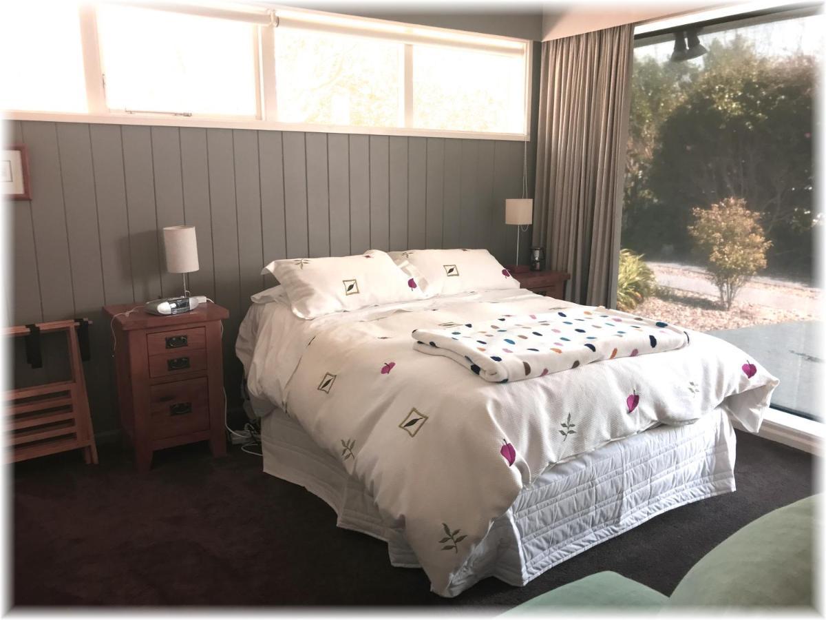 Peaceful Pukerua Bay Apartment Екстериор снимка